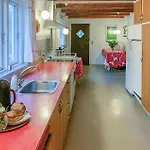 Casa vacanze 7 Bedroom Awesome In Orum Djurs Fjerupgarde