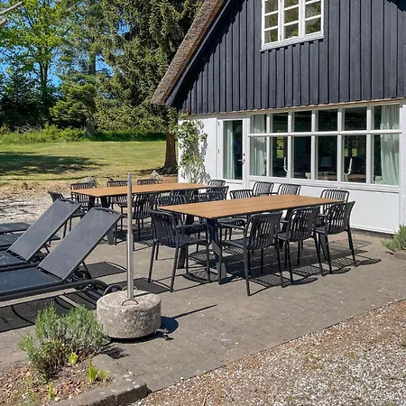 7 Bedroom Awesome In Orum Djurs Сasa de vacaciones *