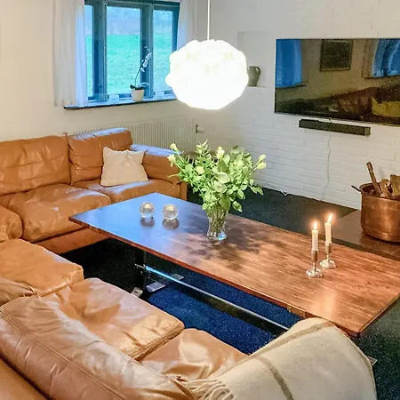 7 Bedroom Awesome In Orum Djurs Сasa de vacaciones *