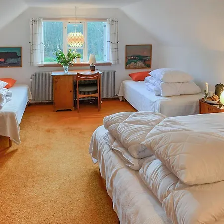 Сasa de vacaciones 7 Bedroom Awesome In Orum Djurs *