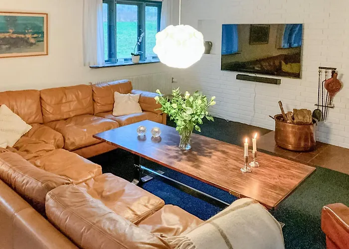 7 Bedroom Awesome In Orum Djurs Prázdninový dům *