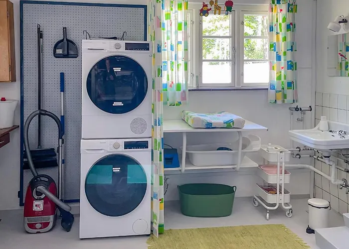 7 Bedroom Awesome In Orum Djurs Prázdninový dům Fjerupgarde